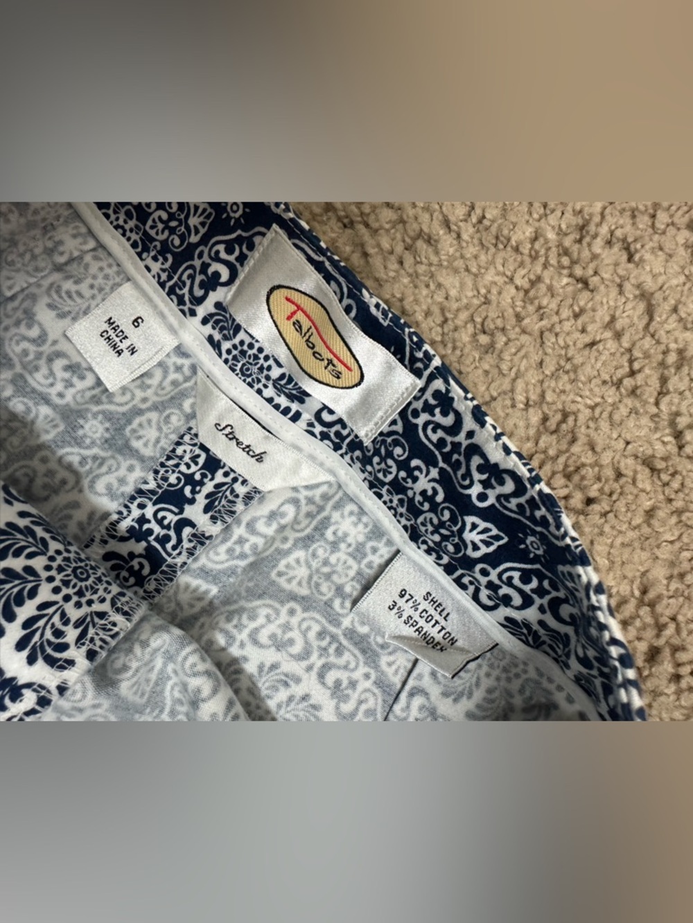 Talbots Blue & White Medallion Print Cropped Pants Size 6 Classic Stretch - Picture 5 of 5